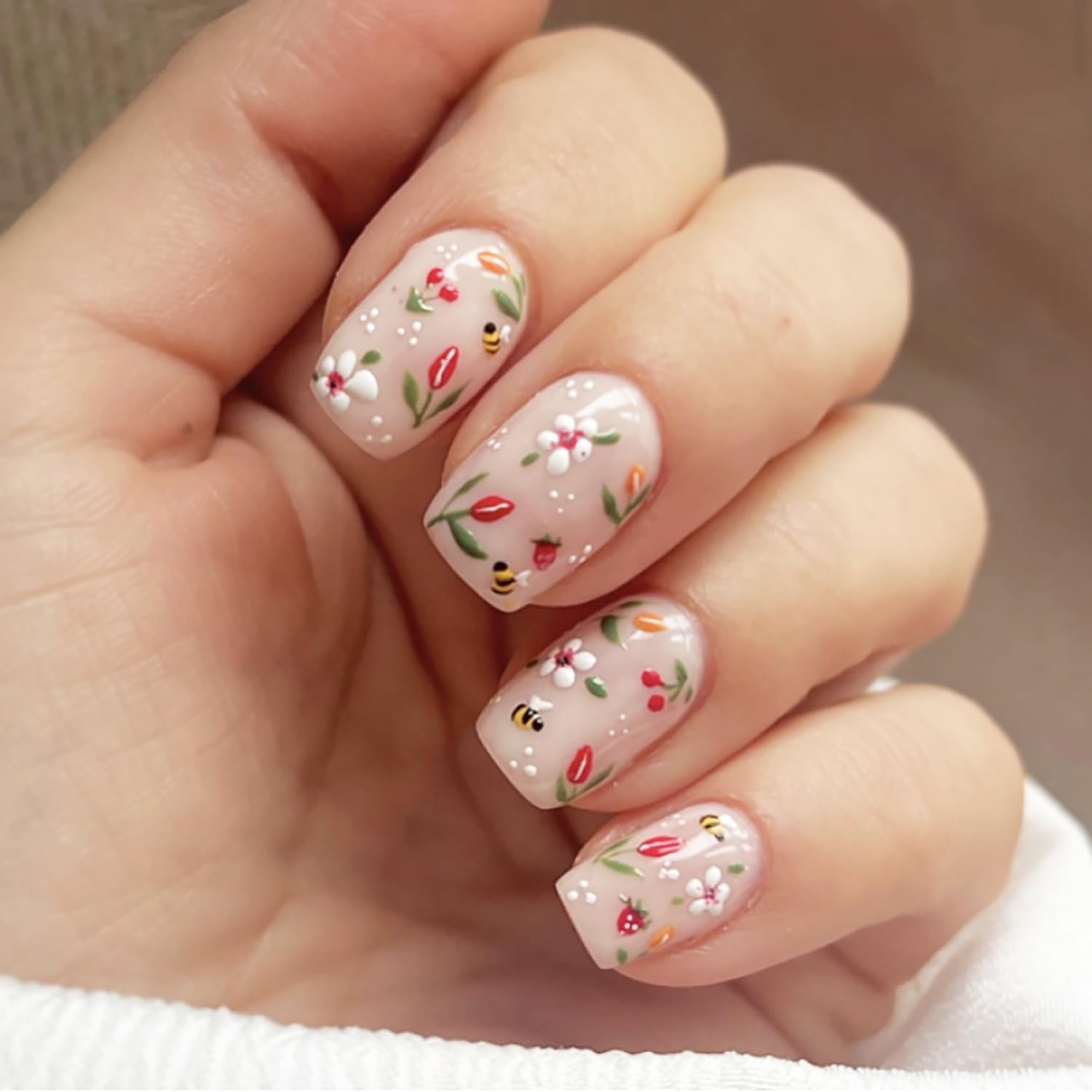 Bee Tulip Floral Press-On Nails Set-Medium Length, Square Shape, Reusable Acrylic False Nails-Free Shipping