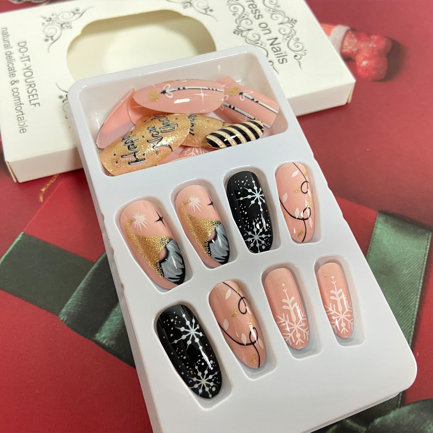 Black White Snowflake Christmas Press-On Nails Medium Almond Fake Nails - Free Shipping