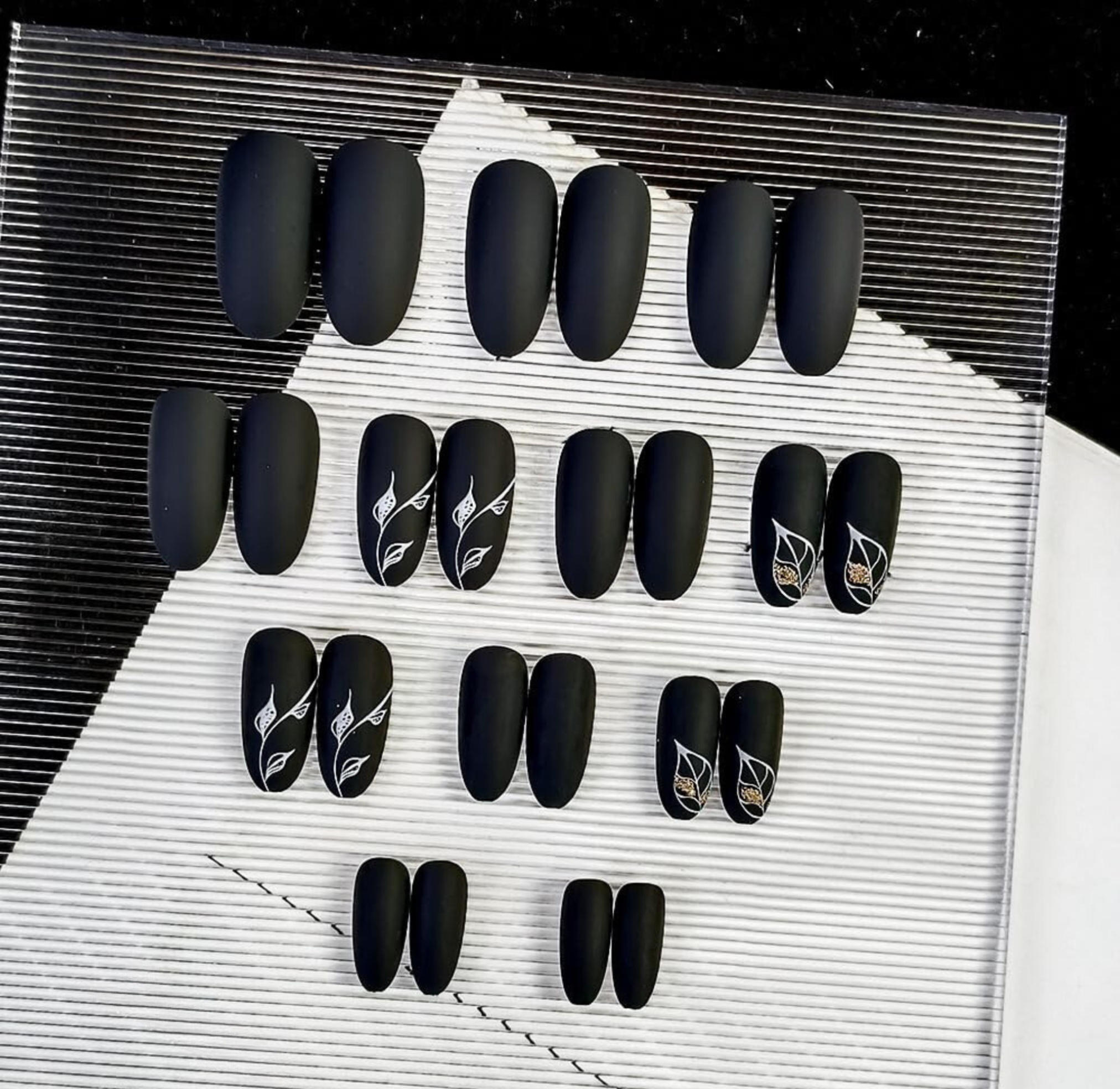 Black Matte Gold Leaf Almond Press-On Nails Acrylic False Nails-Free Shipping