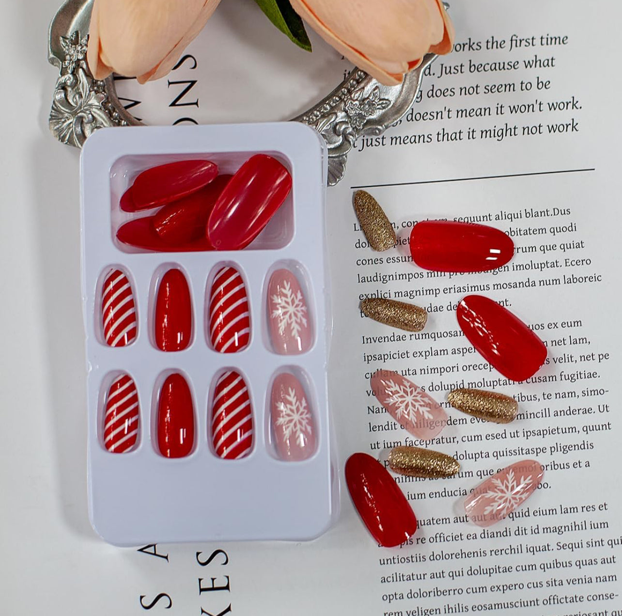 Candy Stripe Snowflake Glitter Press-On Nails Christmas False Nails – Free Shipping