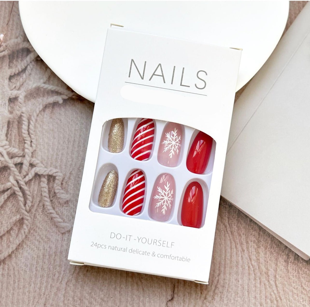 Candy Stripe Snowflake Glitter Press-On Nails Christmas False Nails – Free Shipping