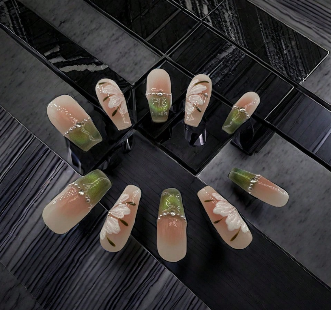 Chic Green White Ombre Floral 3D Pearl Handcrafted Press-On Nails Acrylic False Nails-Free Shipping