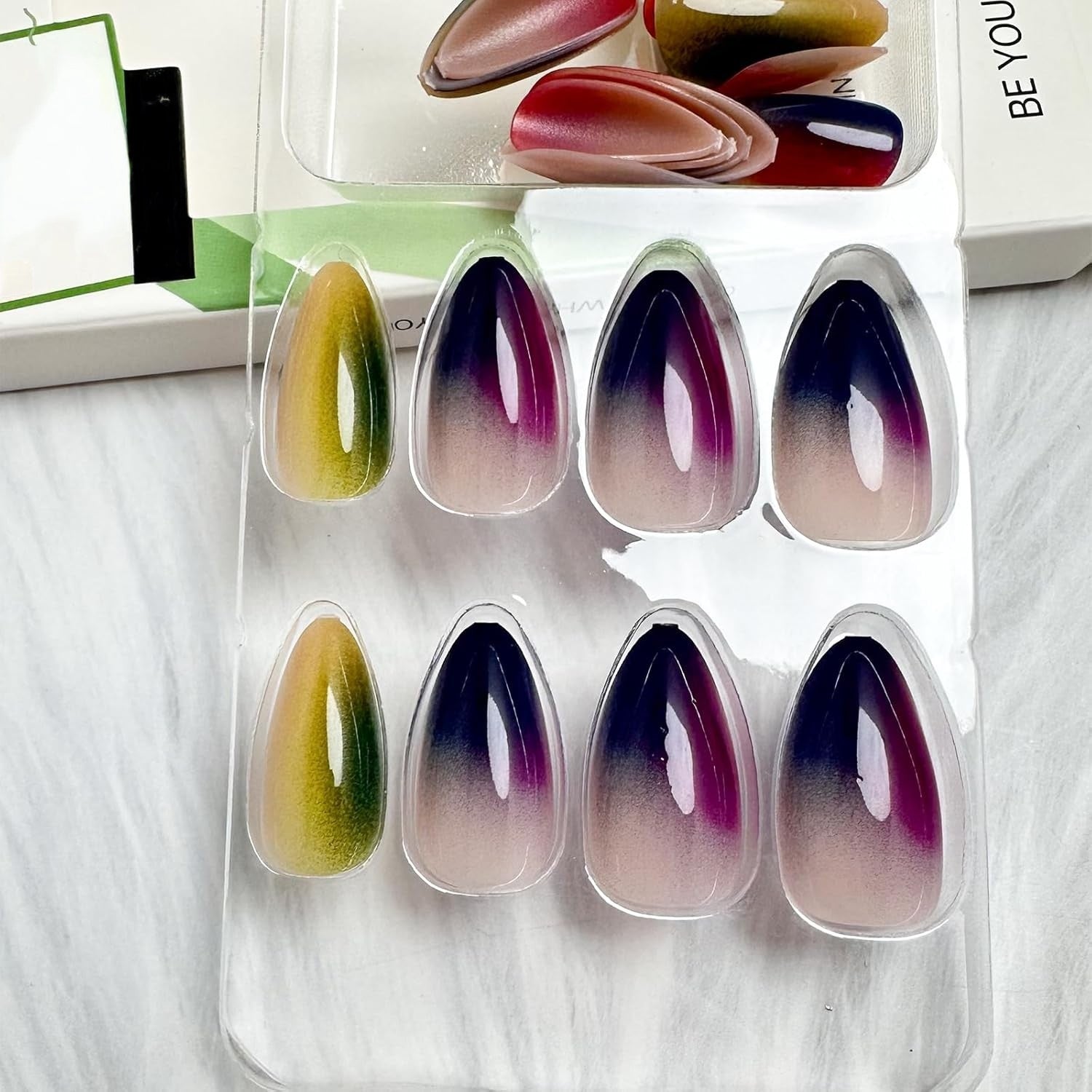 Trendy Vibrant Ombre Press-On Nails Artificial Nails 24 Pcs - Free Shipping