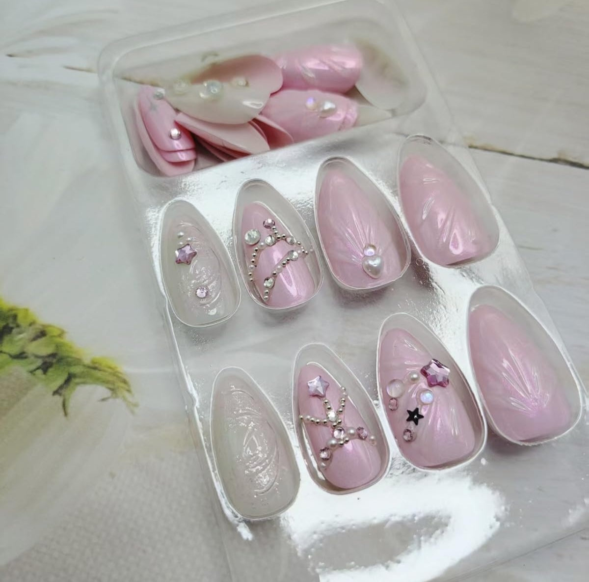 Glam Pink 3D Metallic Rhinestone Press-On Nails Fake Nails 24 Pcs – Free Shipping