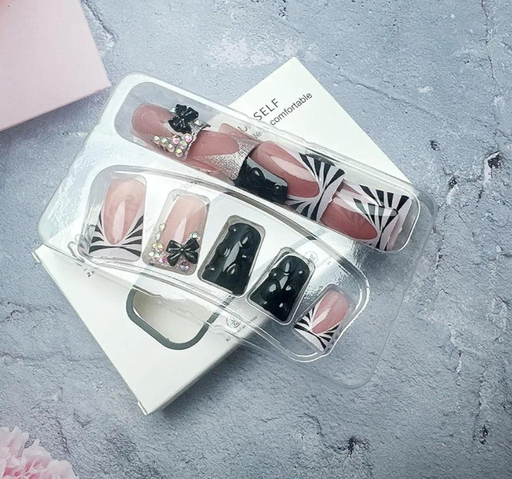 Chic 3D Butterfly Rhinestone Dotted Press-On Nails Duck Shape Fake Artificial Nails 24 Pcs-Free Shipping