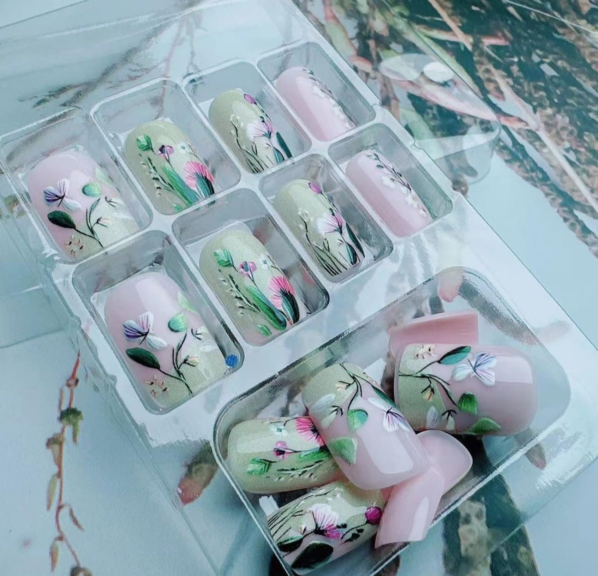 Stunning Hand-Painted Spring 3D Floral Press-On Nails Fake Artificial Nails 24 Pcs – Free Shipping