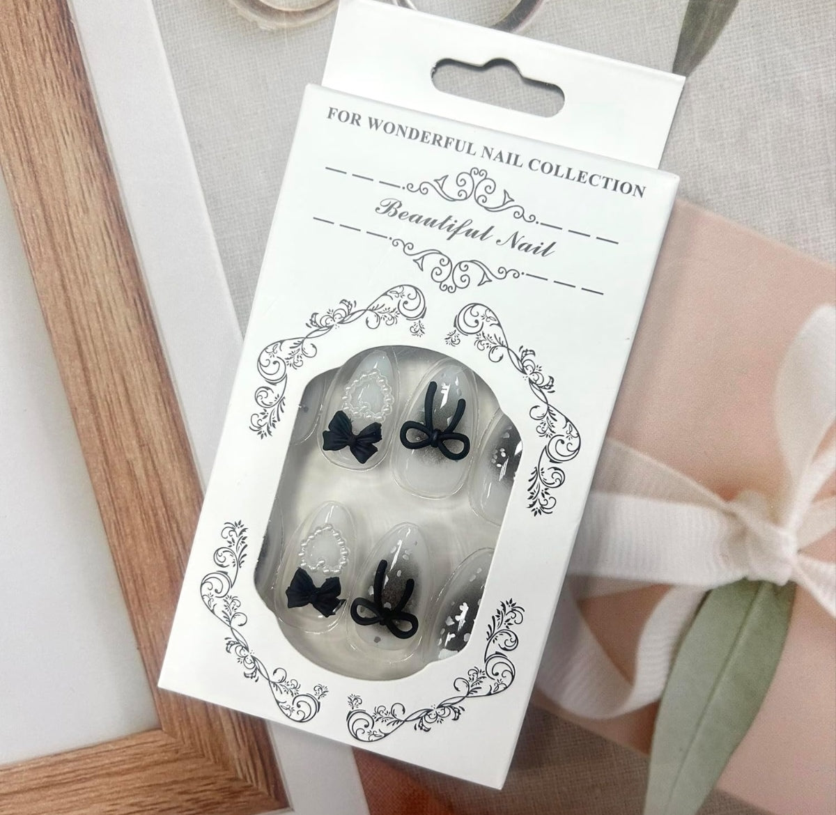 Elegant Black White 3D Ribbon Press-On Nails Artificial Nails 24 Pcs - Free Shipping