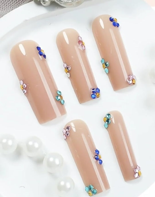 Elegant 3D Minimalist Floral Rhinestone Press-On Nails Artificial Nails 24 Pcs - Free Shipping