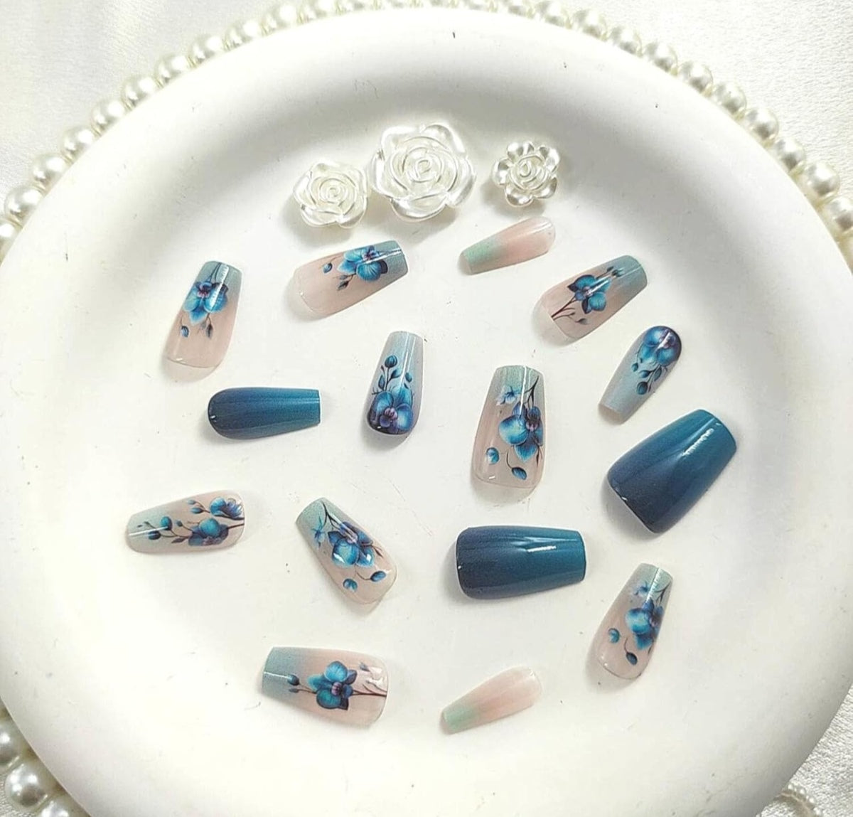 Blue Floral Ombre Press-On Nails Fake Artificial Nails 24 Pcs – Free Shipping