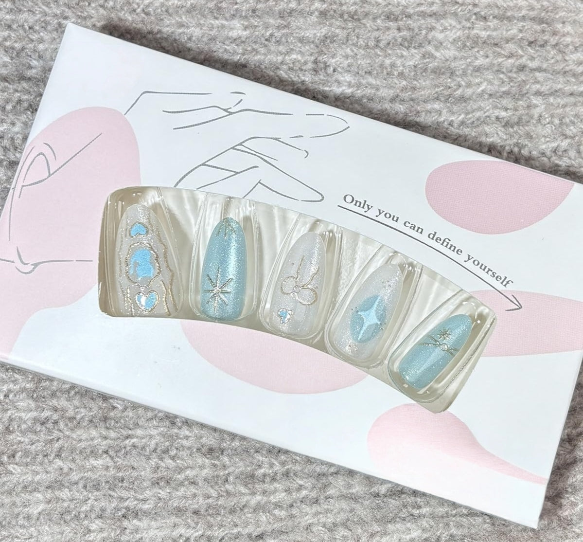 Elegant Blue Glitter 3D Bow Almond Rhinestone Press-On Nails Artificial Nails 30 Pcs - Free Shipping