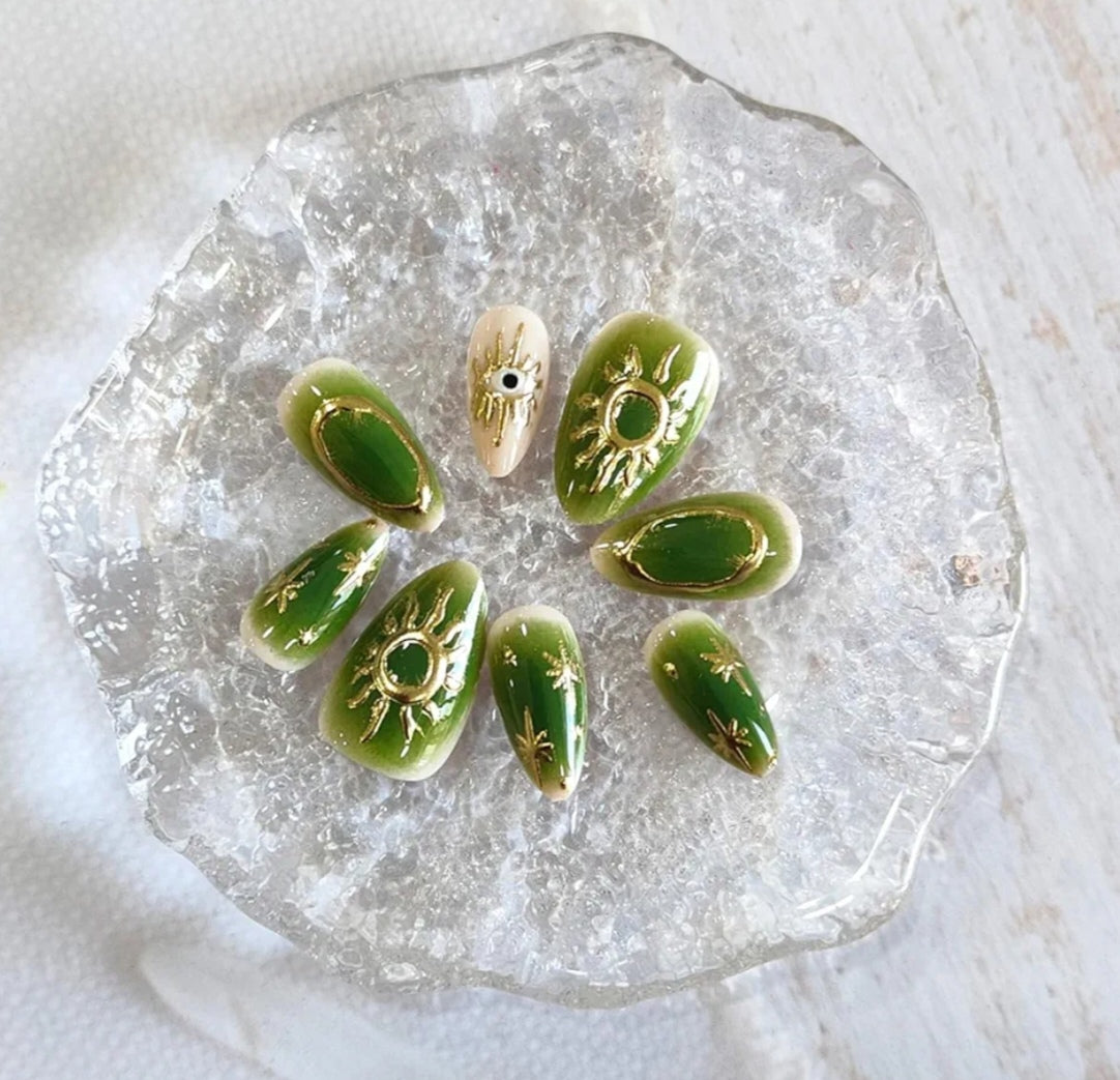 Stylish Celestial Radiant Green Design Press-On Fake Artificial Nails 24 Pcs – Free Shipping