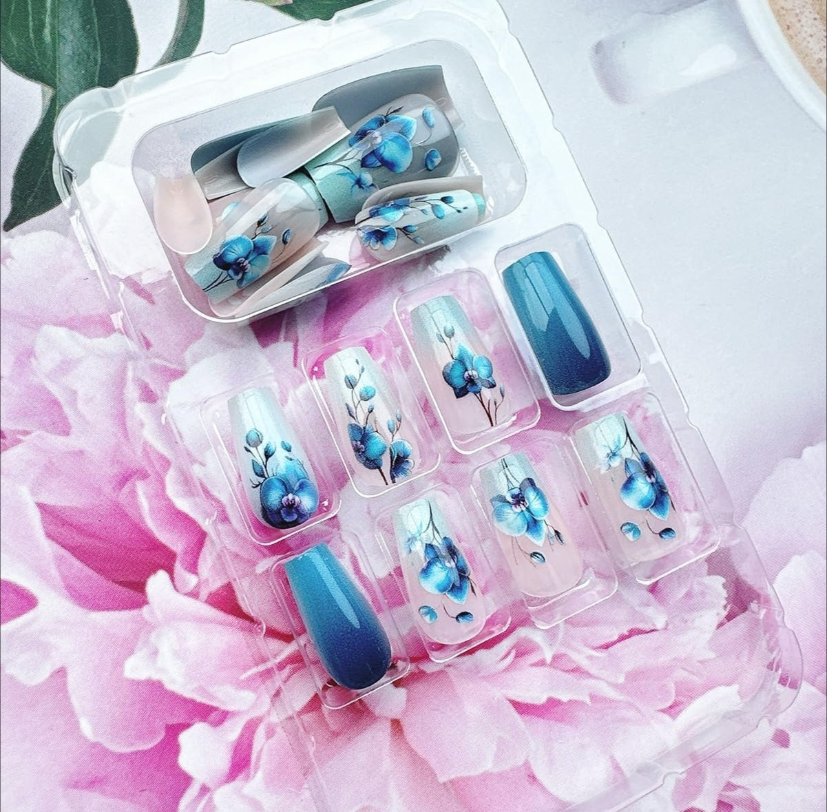 Blue Floral Ombre Press-On Nails Fake Artificial Nails 24 Pcs – Free Shipping