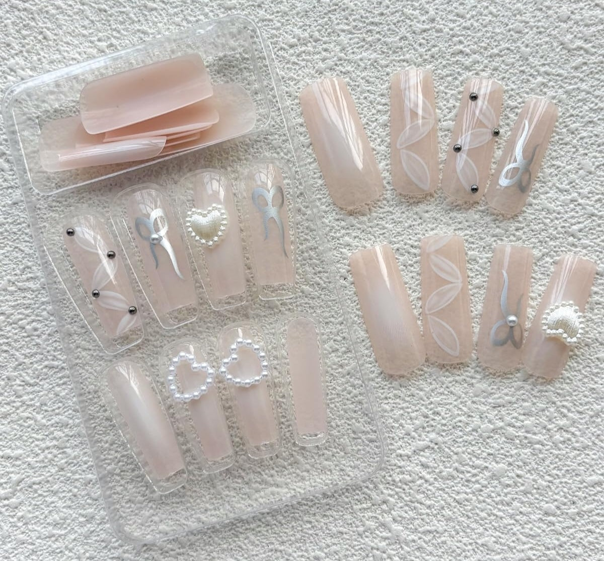 Elegant 3D Heart Pearl Rhinestone Silver Detail Press-On Nails Artificial Nails 24 Pcs - Free Shipping