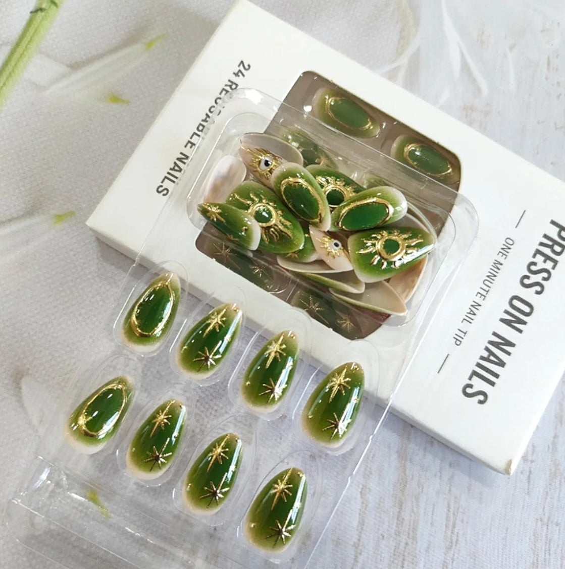 Stylish Celestial Radiant Green Design Press-On Fake Artificial Nails 24 Pcs – Free Shipping