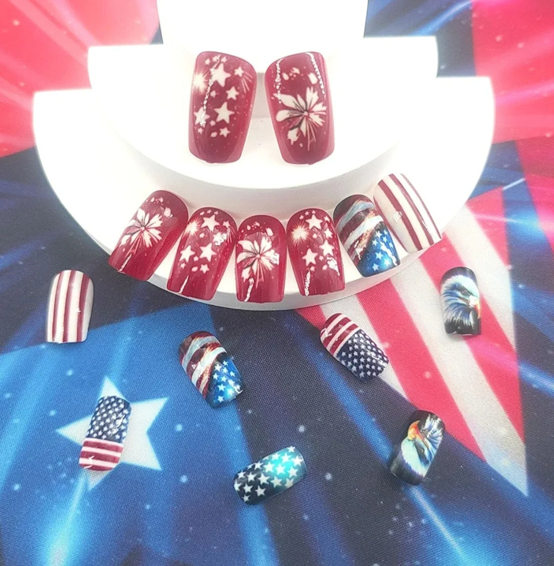 Patriotic Eagle USA Flag Press-On Nails Fake Artificial Nails 24 Pcs – Free Shipping