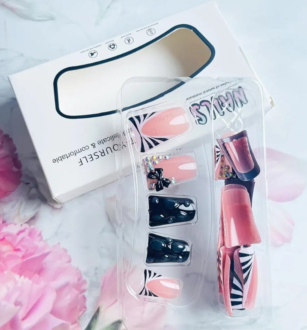 Chic 3D Butterfly Rhinestone Dotted Press-On Nails Duck Shape Fake Artificial Nails 24 Pcs-Free Shipping