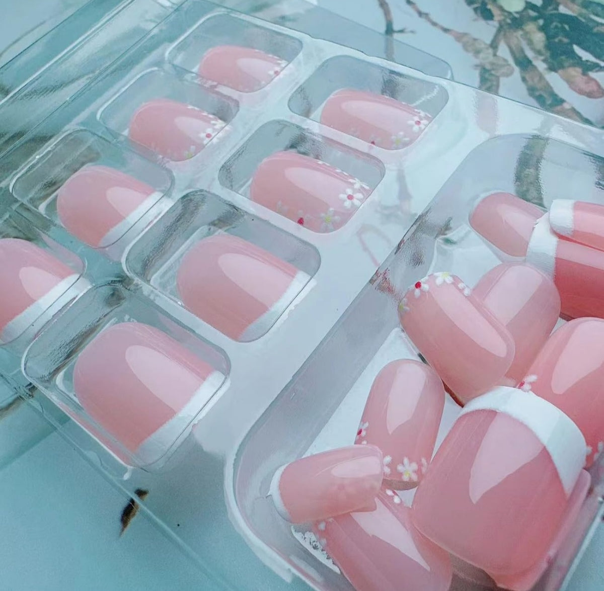Chic Spring French Floral Short Press-On Nails Fake Artificial Nails 24 Pcs-Free Shipping