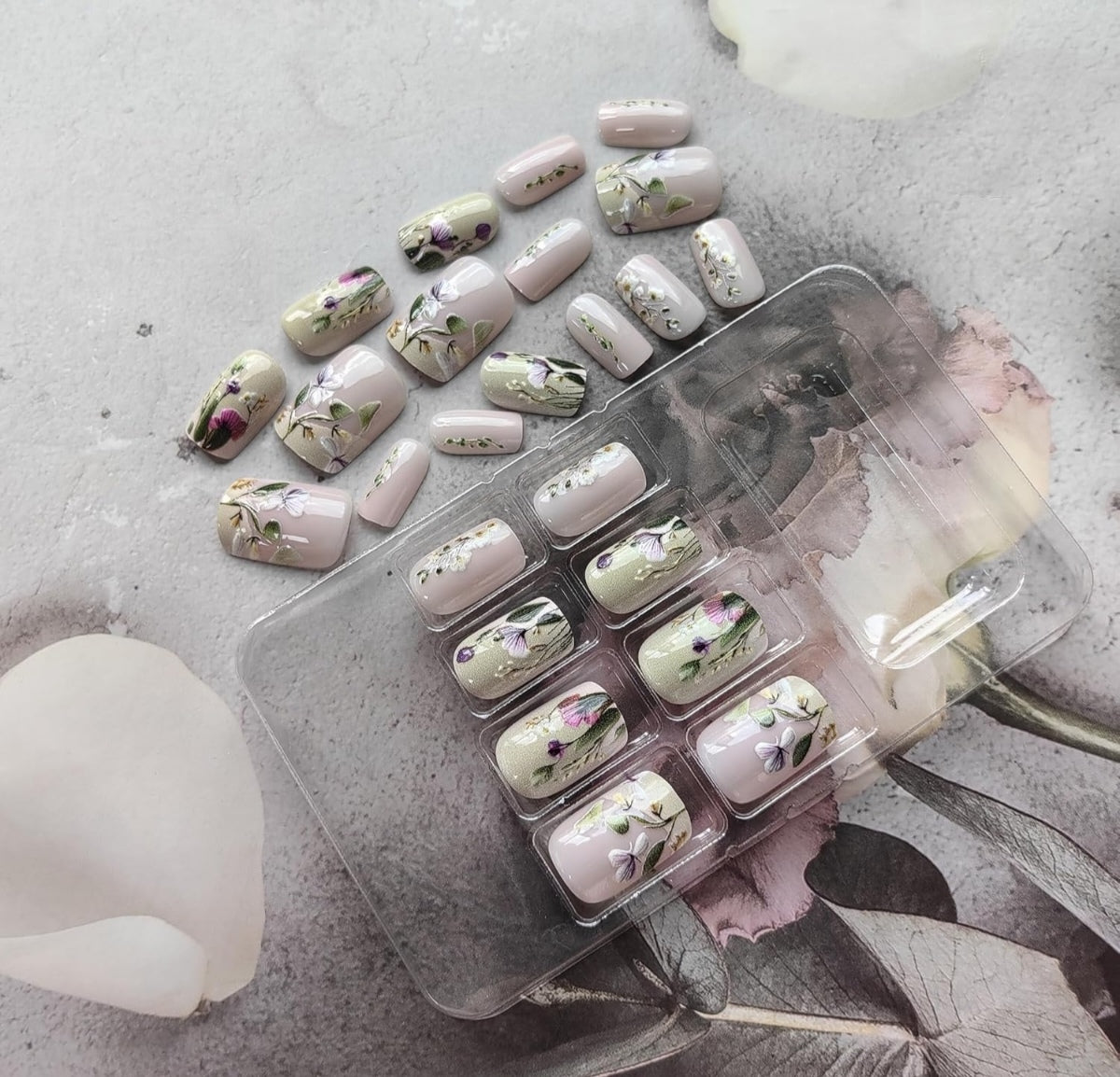 Stunning Hand-Painted Spring 3D Floral Press-On Nails Fake Artificial Nails 24 Pcs – Free Shipping