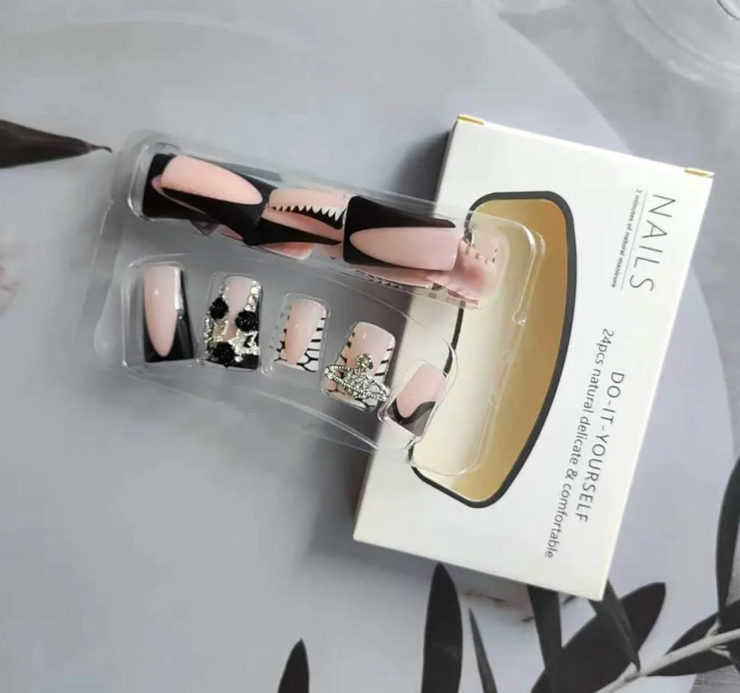 Trendy 3D Bling Rhinestones Press-On Nails Duck Shape Fake Artificial Nails 24 Pcs-Free Shipping