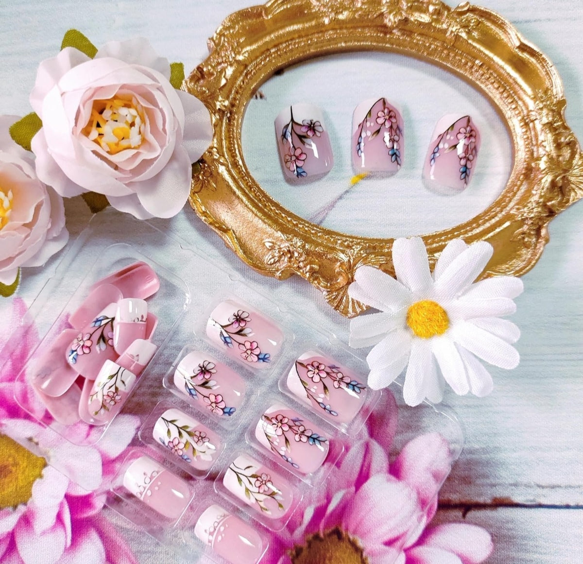Chic French Floral Tip Press-On Nails Artificial Nails 24 Pcs - Free Shipping