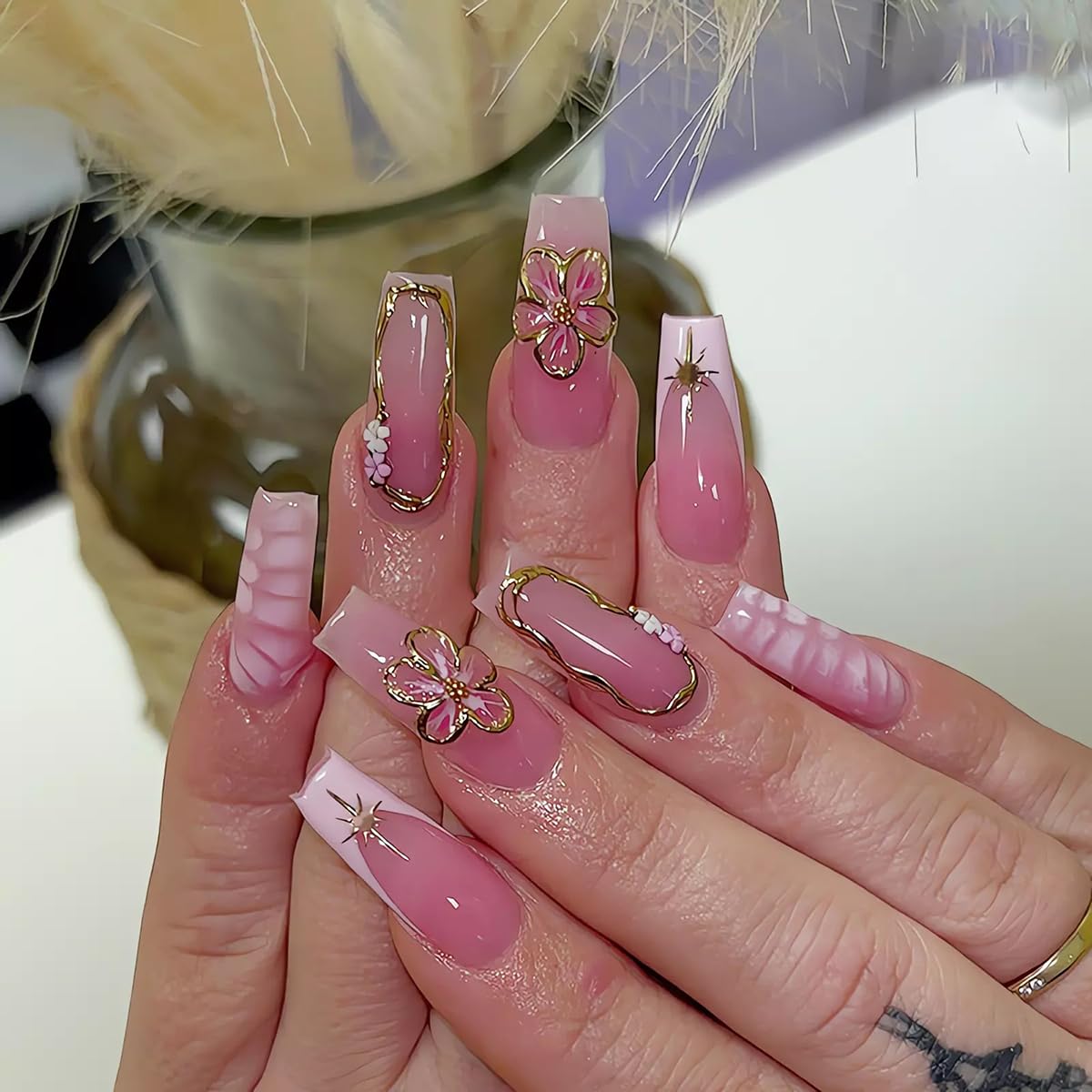 Spring Press on Nails Medium Coffin Shape Fake Nails with Black and Pink Cherry Blossom Designs Gradient Ombre Flower Glue on Nails Glossy Finish Artificial Nails for Women Girls, 24Pcs