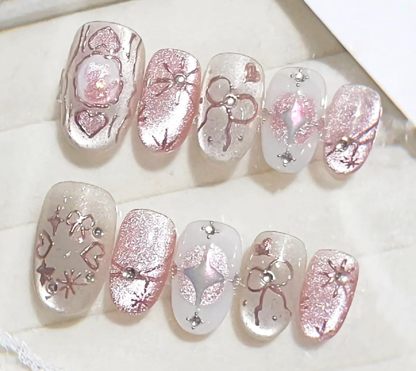 30pcs Green Press on Nails Medium Almond Fake Nails With 3D Flower Pearl Rhinestone Design Gold Beads Butterfly False Nails Star Glue on Nails 3D Summer Floral Full Cover Stick on Nails for Women