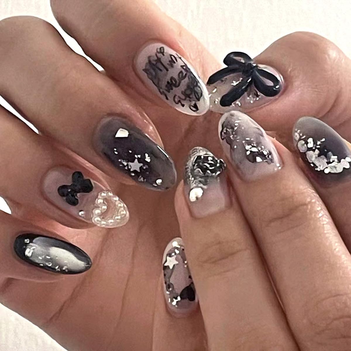 Elegant Black White 3D Ribbon Press-On Nails Artificial Nails 24 Pcs - Free Shipping