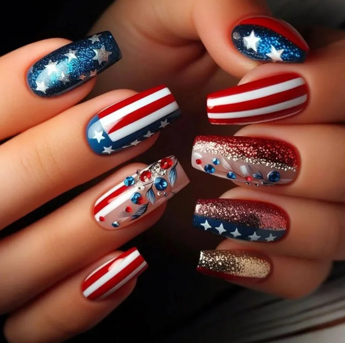 Elegant American Flag Glitter Star Stripes Press-On Nails Fake Artificial Nails  24 Pcs – Free Shipping