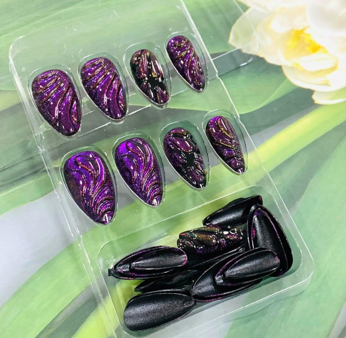 Stylish 3D Cat Eye Purple Swirl Press-On Nails Fake Artificial Nails 24 Pcs – Free Shipping