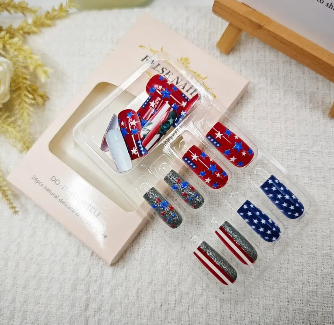 Trendy Patriotic American Flag Silver Chrome 3D Stars Press-On Nails Fake Artificial Nails 24 Pcs – Free Shipping
