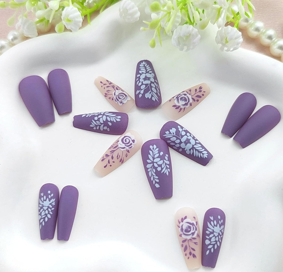 Elegant Purple Florals Press-On Nails Fake Artificial Nails 24 Pcs-Free Shipping