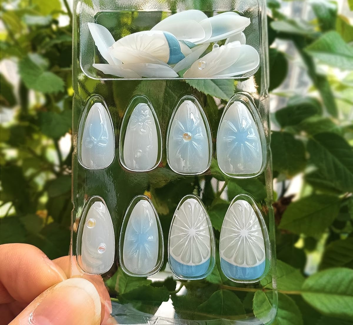 Chic Blue Bow 3D Ombre Floral Press-On Nails Artificial Nails 24 Pcs - Free Shipping