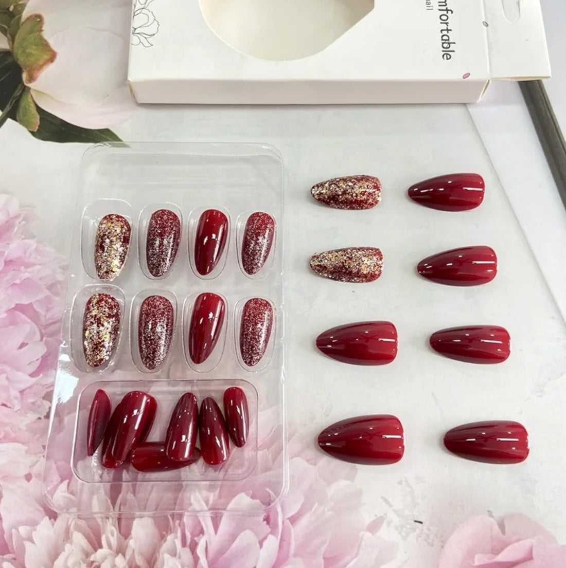 Elegant Red Gold Glitter Press-On Nails Fake Artificial Nails 24 Pcs – Free Shipping